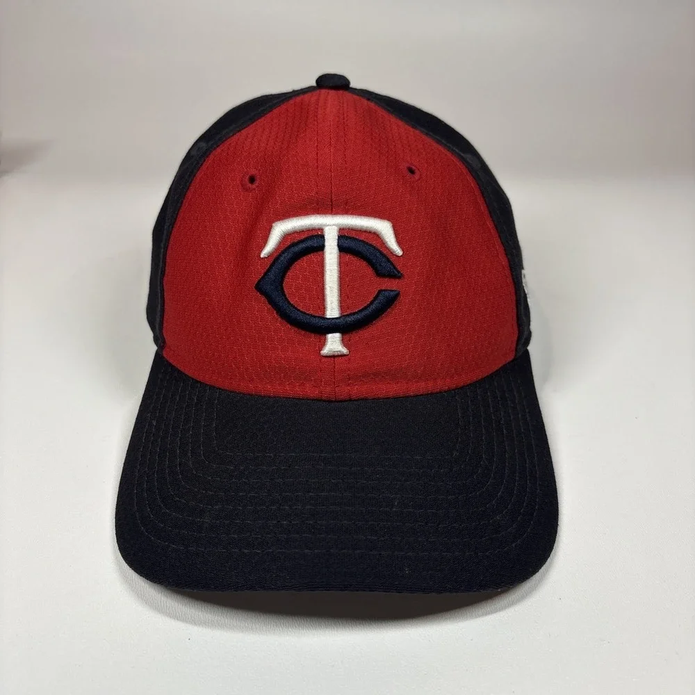 Minnesota Twins Hat Strapback Cap Mens‎ Red Blue New Era MLB Baseball